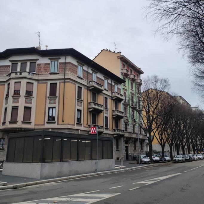 Monolocale Intimo Con Terrazzino Lejlighed Milano Eksteriør billede